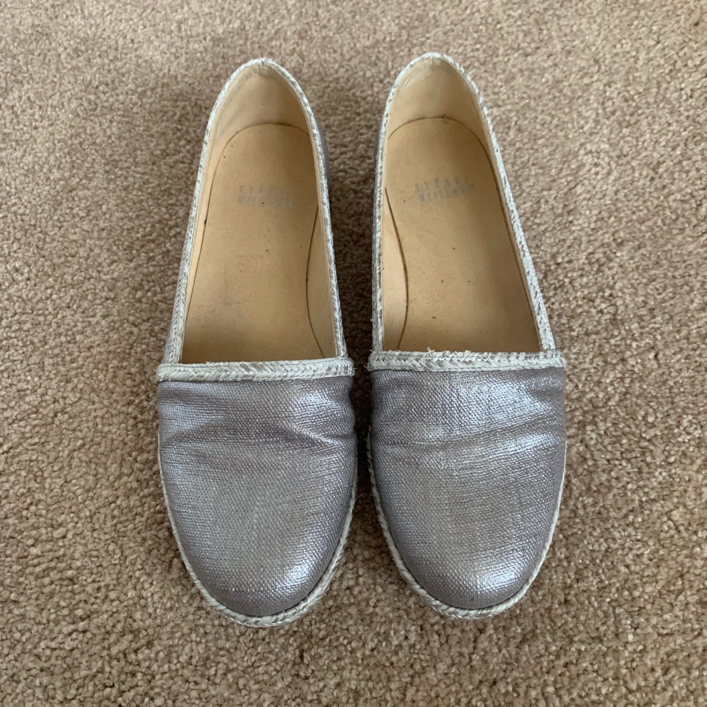 Stuart Weitzman Flat. Euc